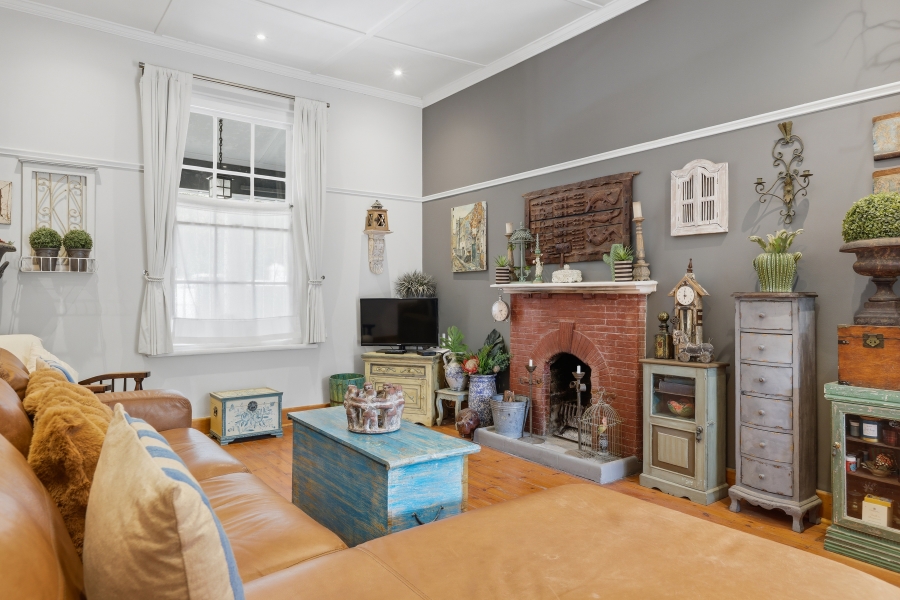 2 Bedroom Property for Sale in Tamboerskloof Western Cape
